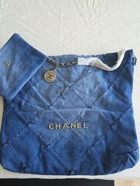 NWOT Quilted Denim Tote in Blue with Chain Strap